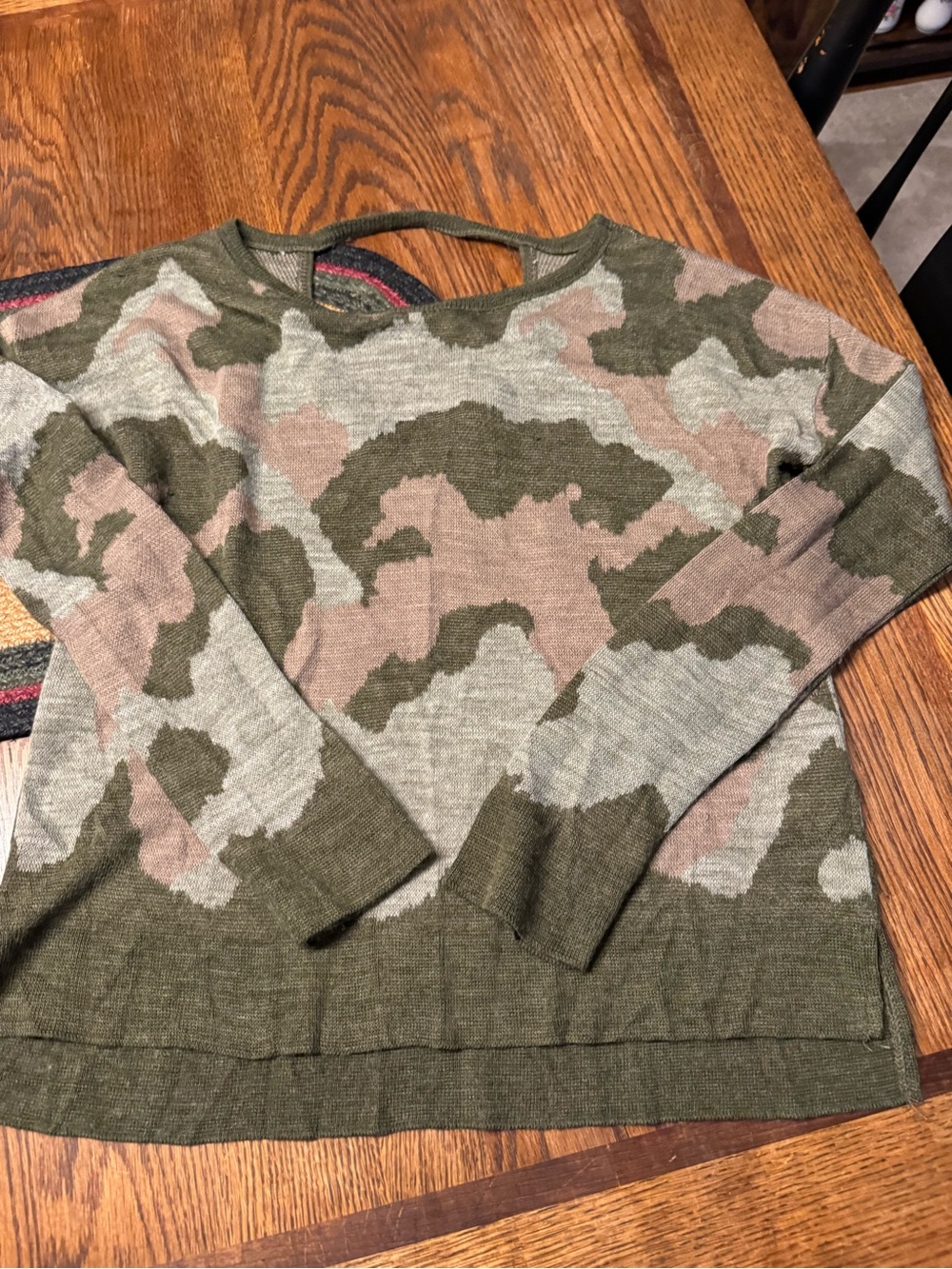 New York & Company Men's Camo Crewneck Sweater - Olive, Tan, Light Gray